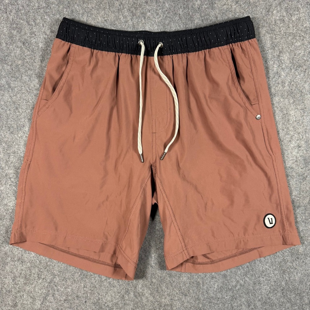 Vuori Banks Shorts Mens Small Clay Rust Hybrid Performance Activewear 8 Inseam
